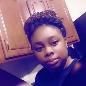 Meet your Posher, Tiara